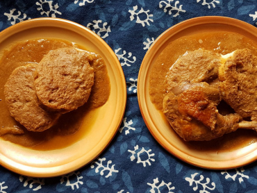 kuře na paprice, omáčka zahuštěná rozmixováním trochy masa